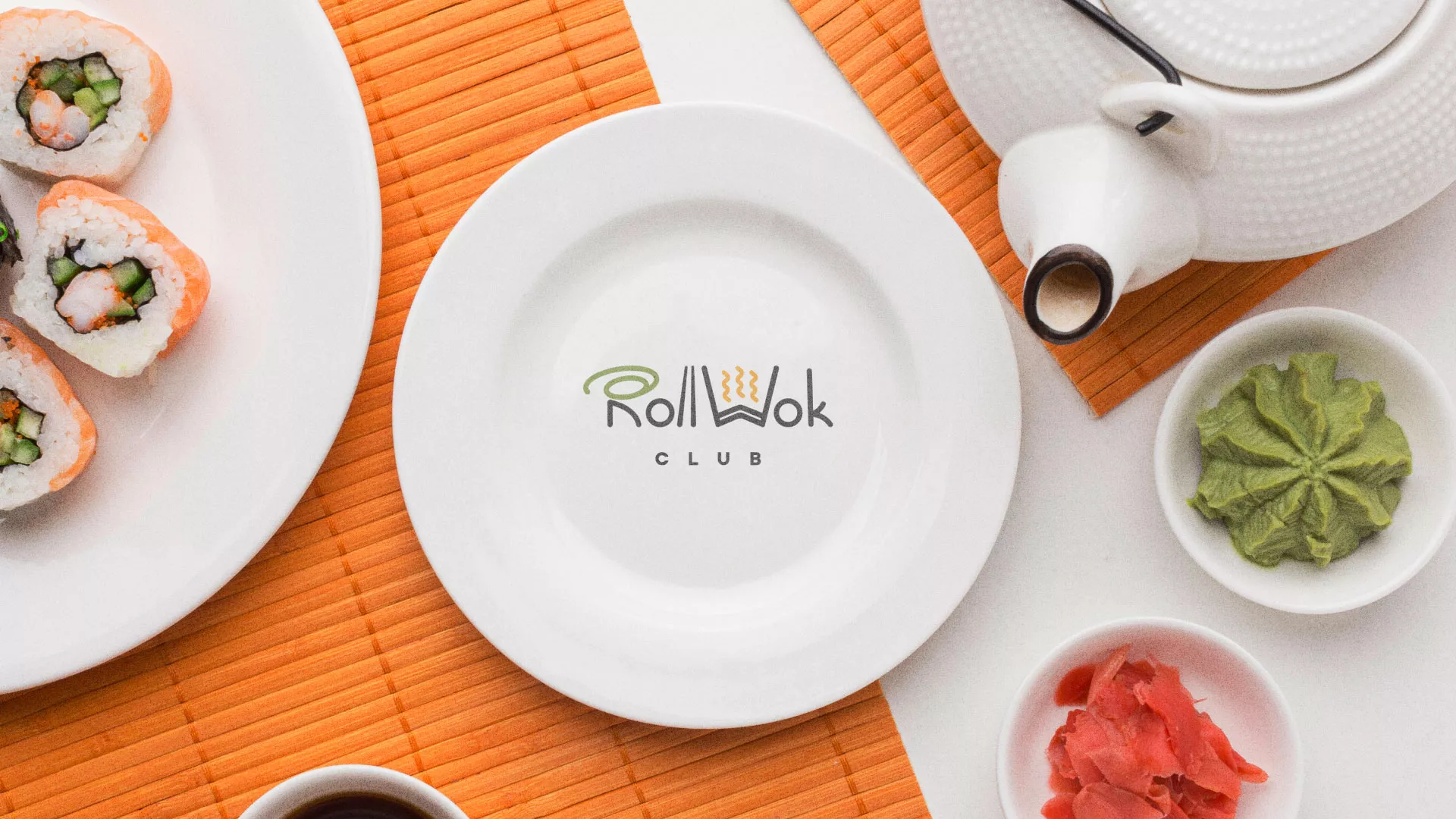 Разработка логотипа и фирменного стиля в Старице для суши-бара «Roll Wok Club»